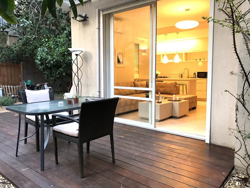 Luxurious By The Beach Apartment With Garden Tel Aviv-Jaffa Exterior foto