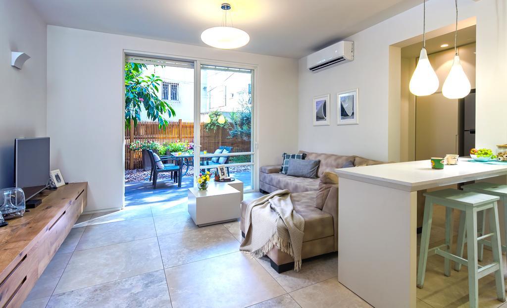 Luxurious By The Beach Apartment With Garden Tel Aviv-Jaffa Exterior foto